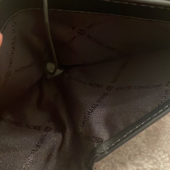 Brand New Michael Kors Admiral Blue Logo Slim Billfold Jet Set Men's Wallet - Picture 10 of 16